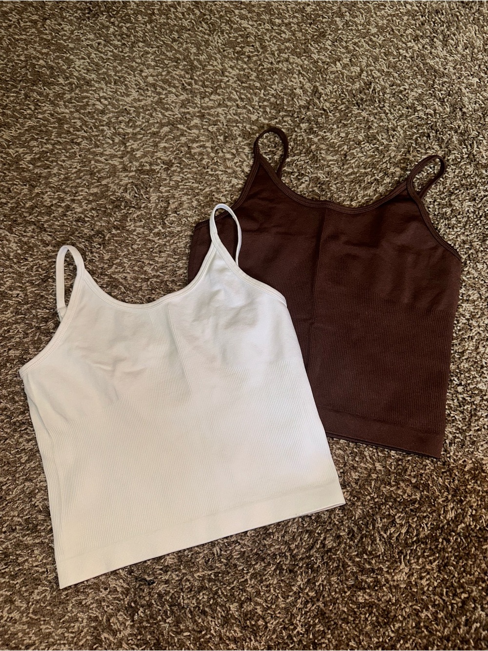 Women’s athletic tank top set
